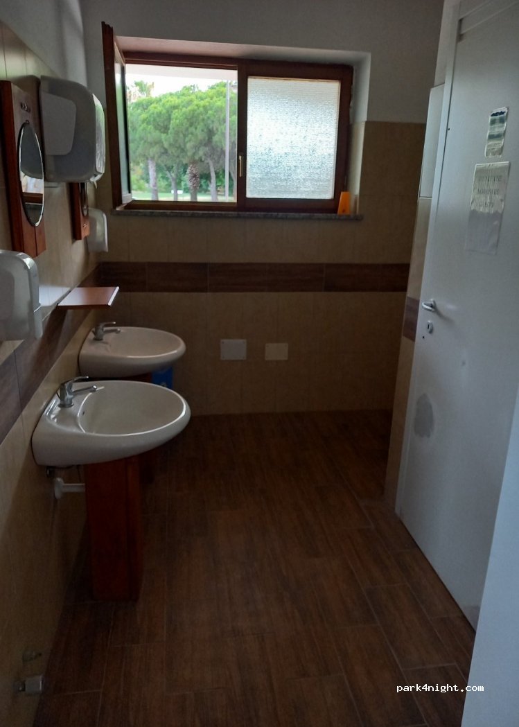 Area sosta camper Sant'Antioco — foto 3