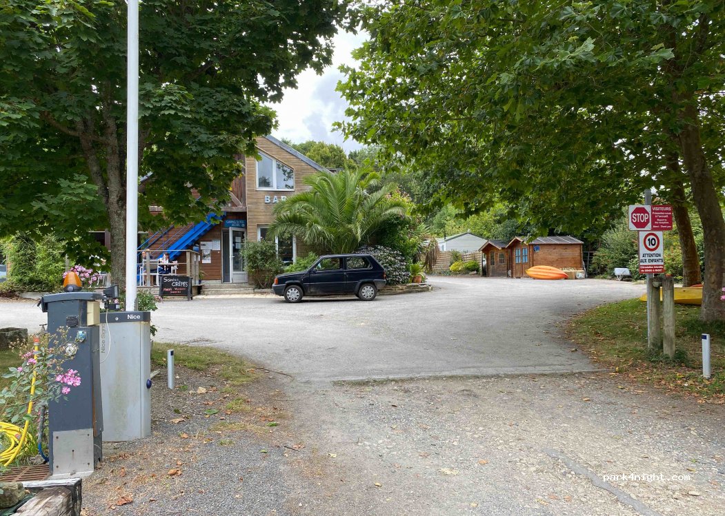Camping Le Roz — foto