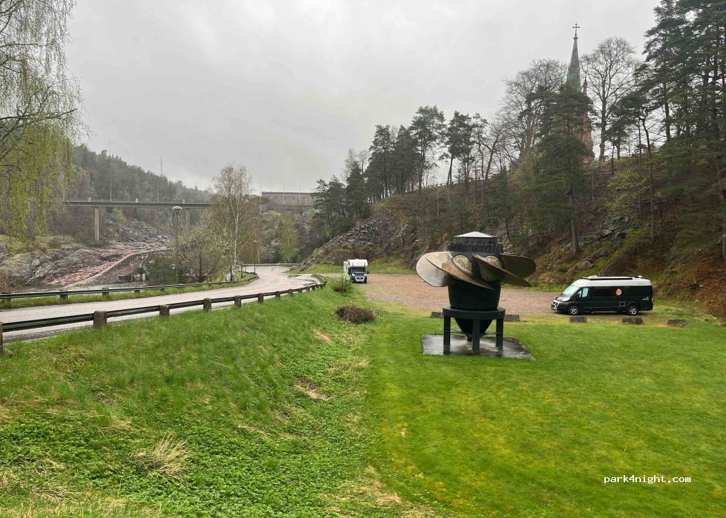 (461 34) Trollhättan - 5 Åkersbergsvägen — foto 5