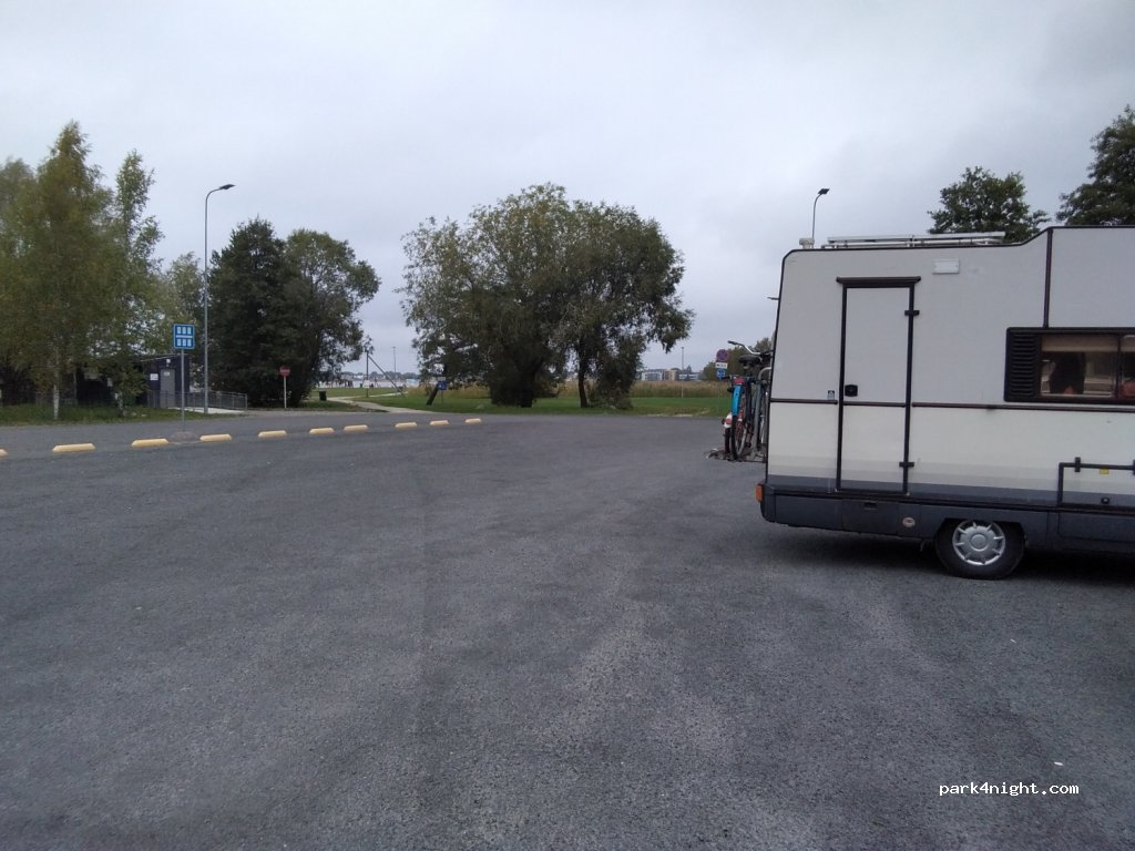 (90403) Haapsalu - 4 Ranna tee — foto 3