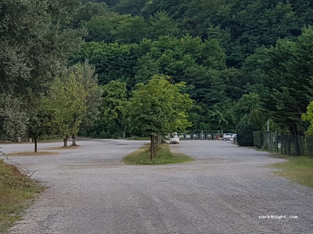 (55027) Gallicano - 1 Località Spiaggia — foto 2