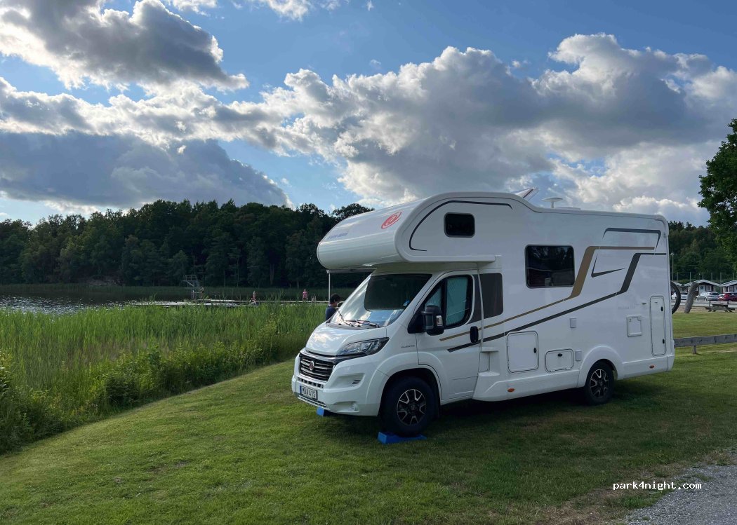 (450 53) Hällevadsholm - 4 Strandvägen — foto 3