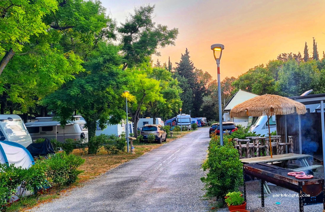 Camping Porte des Alpilles - M.A Destination Glamping — foto 4