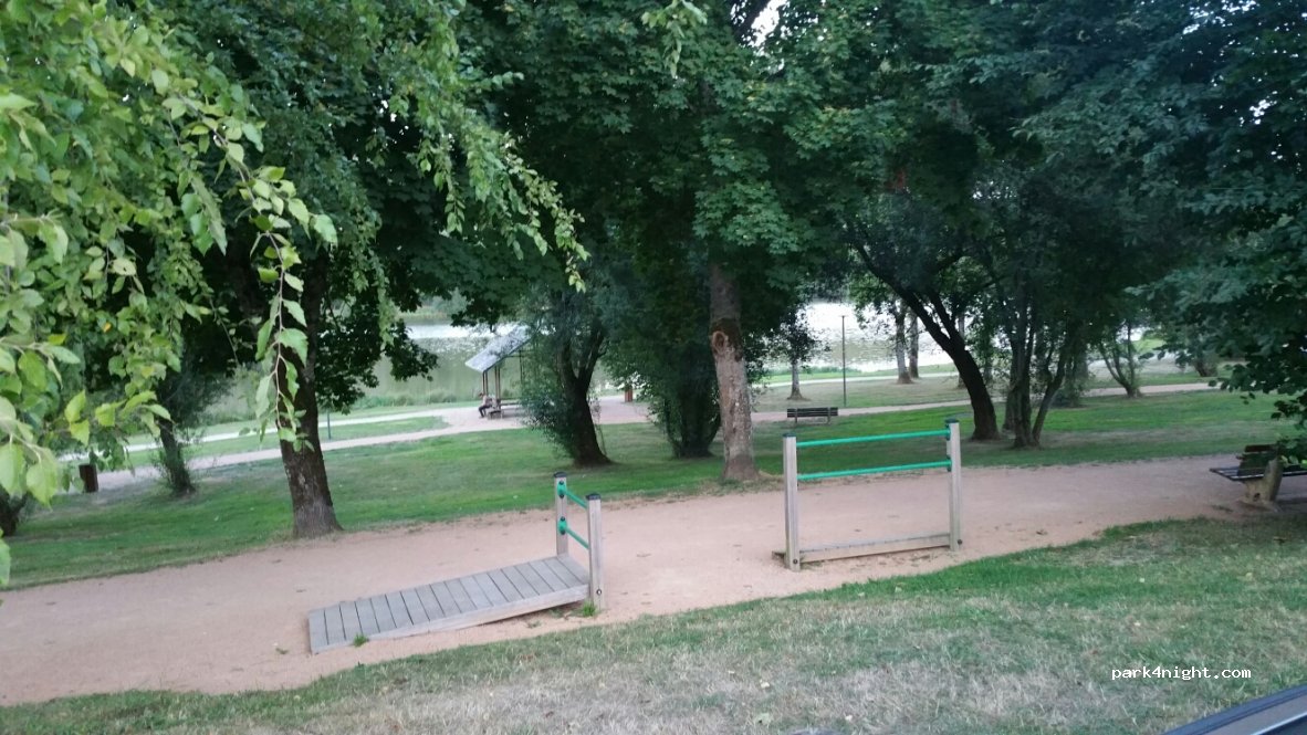 (23000) Saint-Sulpice-le-Guérétois - 2 Route Touristique du Maupuy — foto