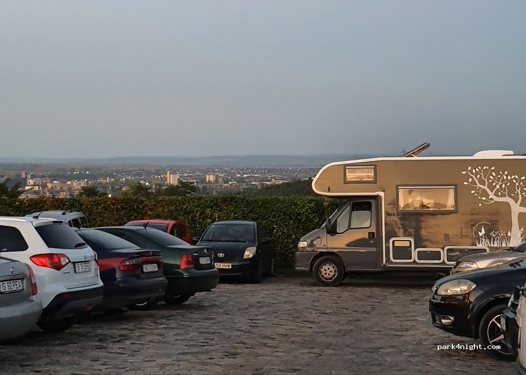 () Iași - 19 Strada Cetățuia — foto 3