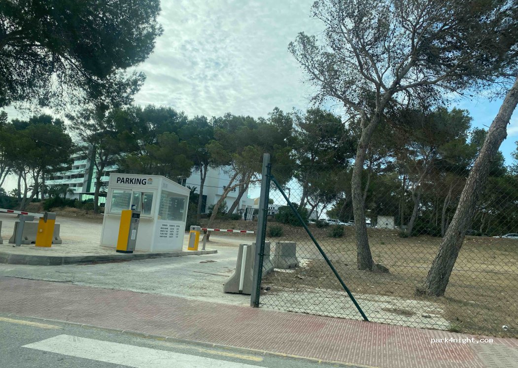 (07849) Santa Eulària des Riu - 9 Calle 17 la Joya — foto
