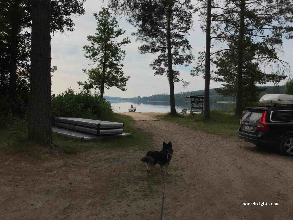 (686 95) Västra Ämtervik - Unnamed Road — foto 2