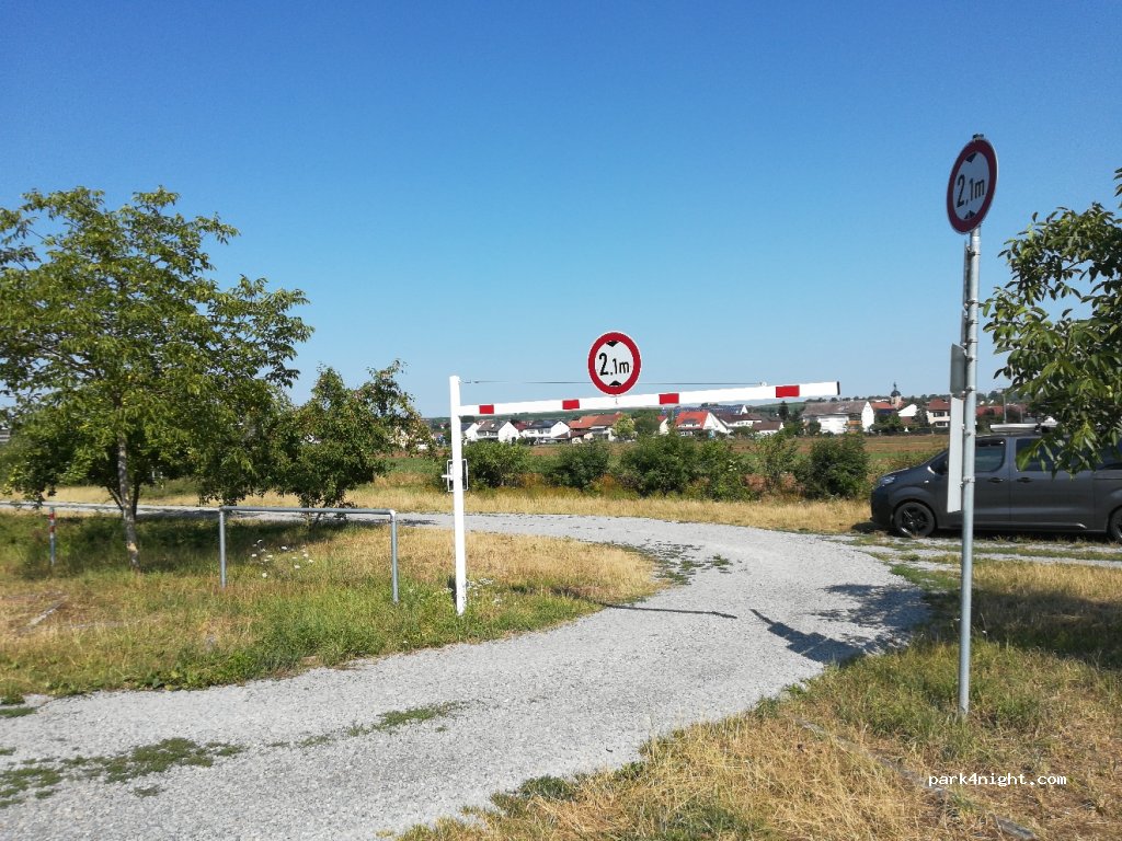 (74348) Lauffen am Neckar - 2 Neckaruferweg — foto