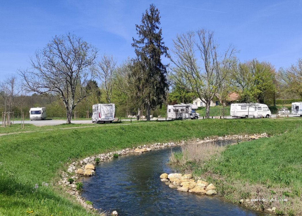 Aire de Camping-car de Coutras — foto 3