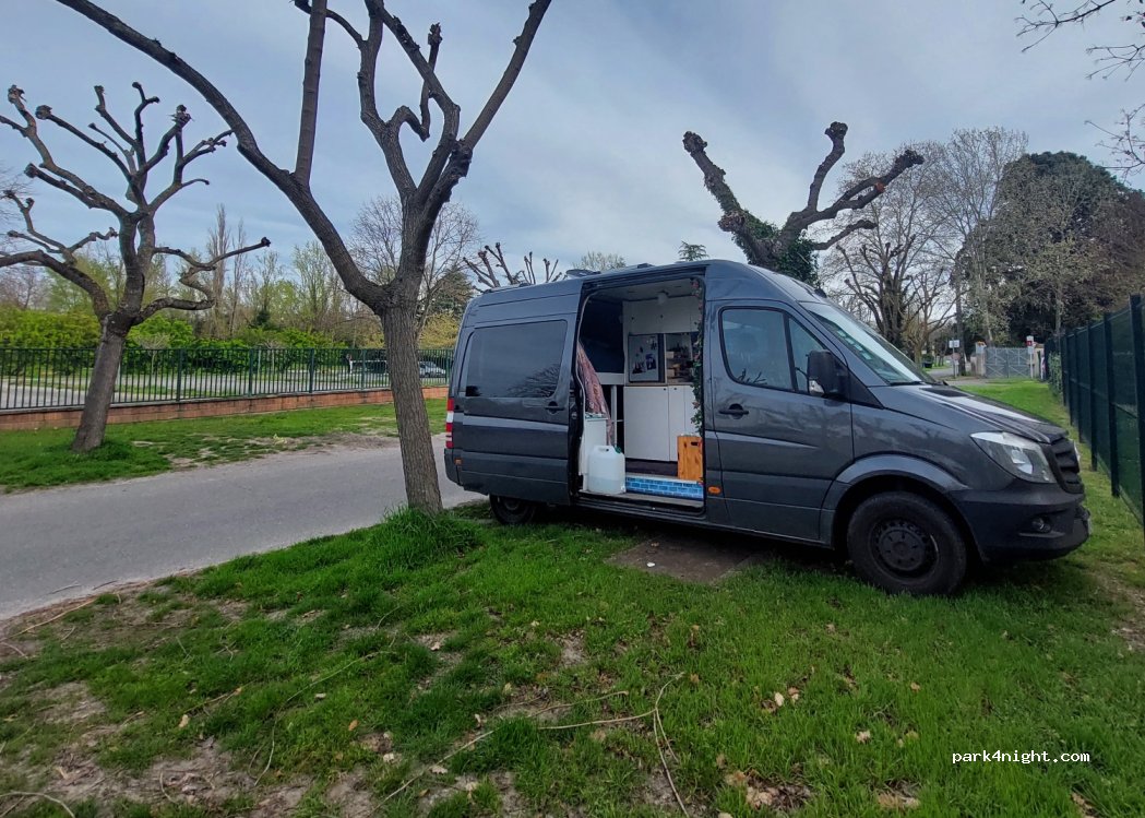(31400) Toulouse - Allée du Lieutenant Lucien Lafay — foto 2