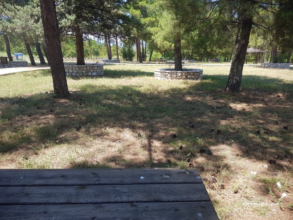 (431 00) Kallifoni - Eparchiaki Odos Karditsas - Rentina — foto
