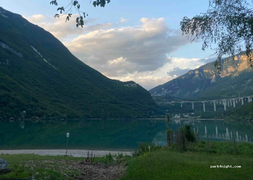 (31029) Nove-San Floriano - Via della Ferrovia — foto 2