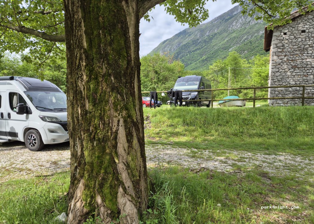 (31029) Nove-San Floriano - Via della Ferrovia — foto 3