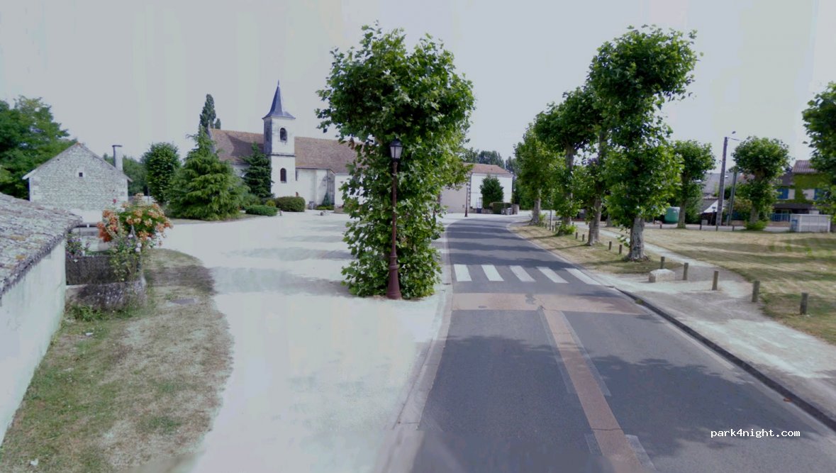 (86130) Saint-Cyr - 32 Rue de l'Église — foto