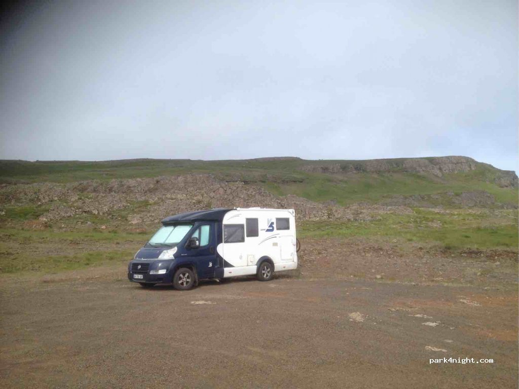 ()  - Vatnsnesvegur — foto 2