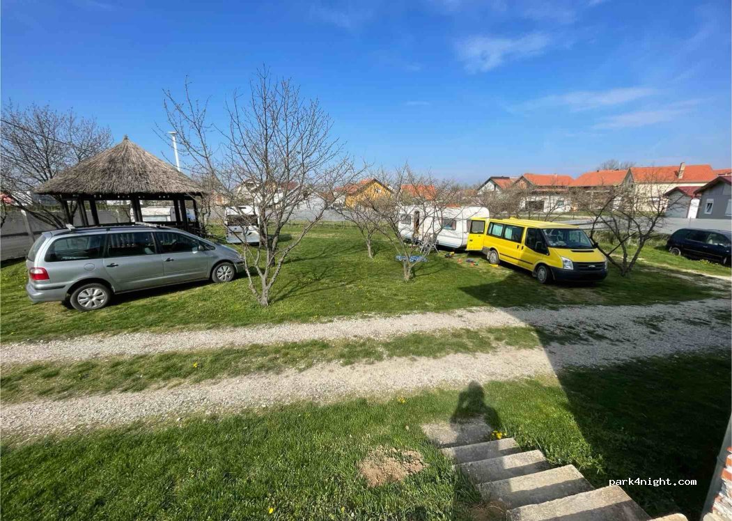 (11272) Dobanovci - Lovačka — foto 5