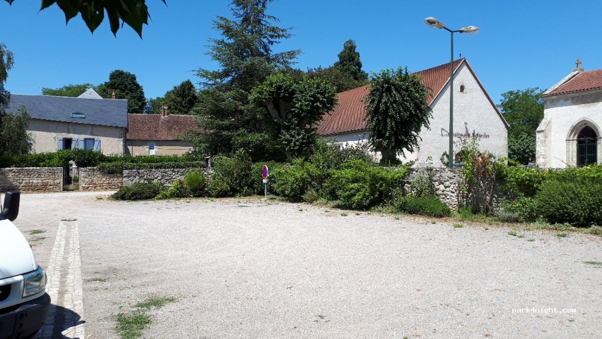 (03500) Cesset - 6 Rue Saint-Barthélémy — foto