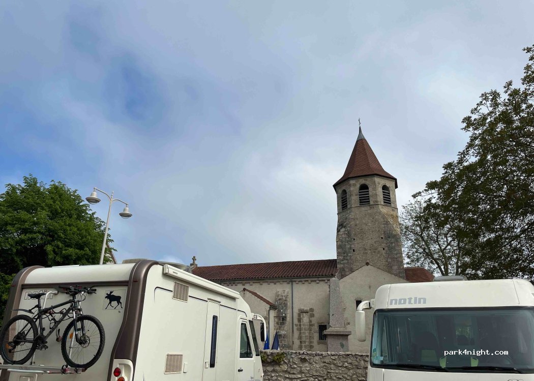(03500) Cesset - 6 Rue Saint-Barthélémy — foto 3