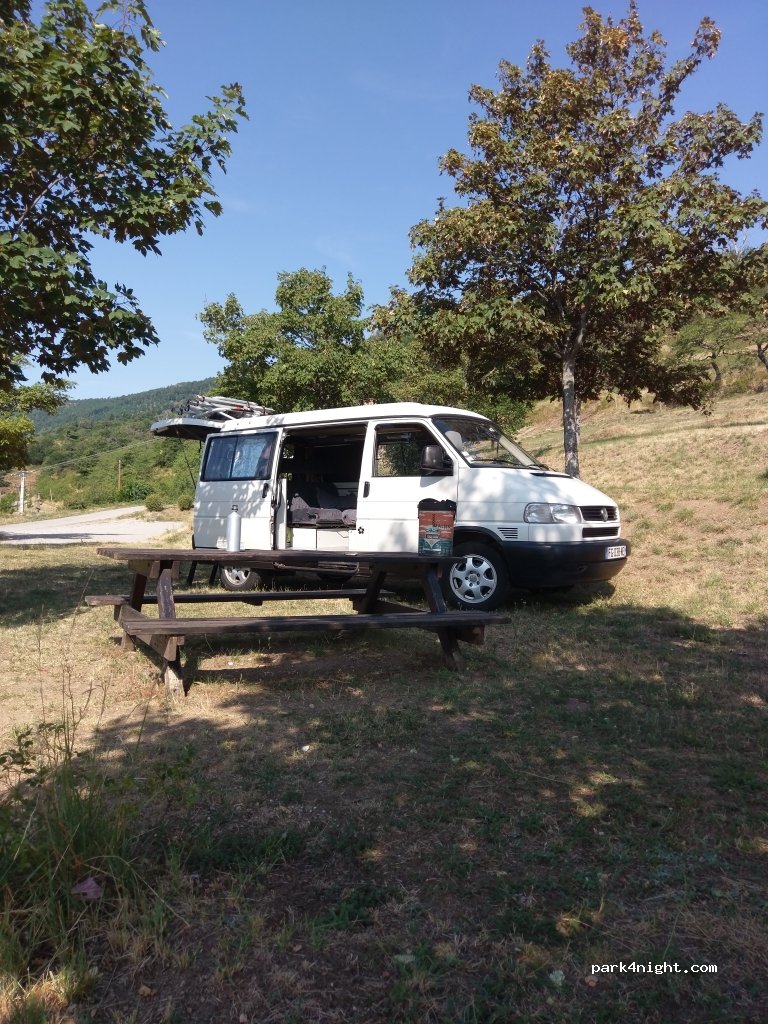 (07410) Pailharès - Le Village — foto