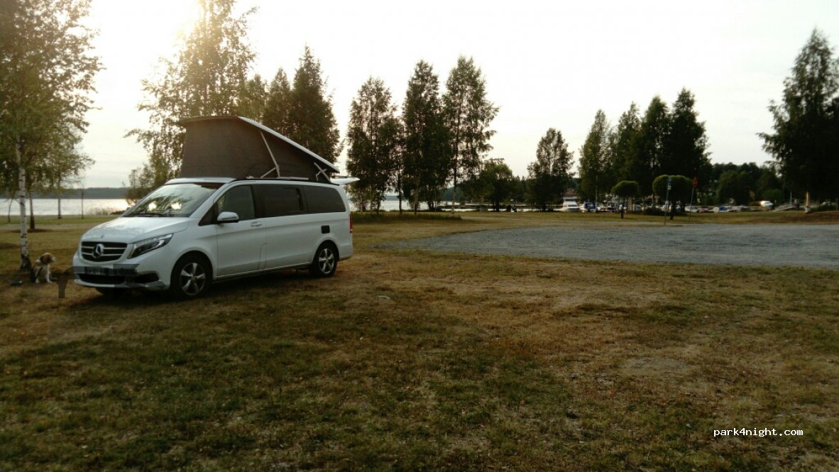 (840 60) Bräcke - 2 Västra Kungsvägen — foto