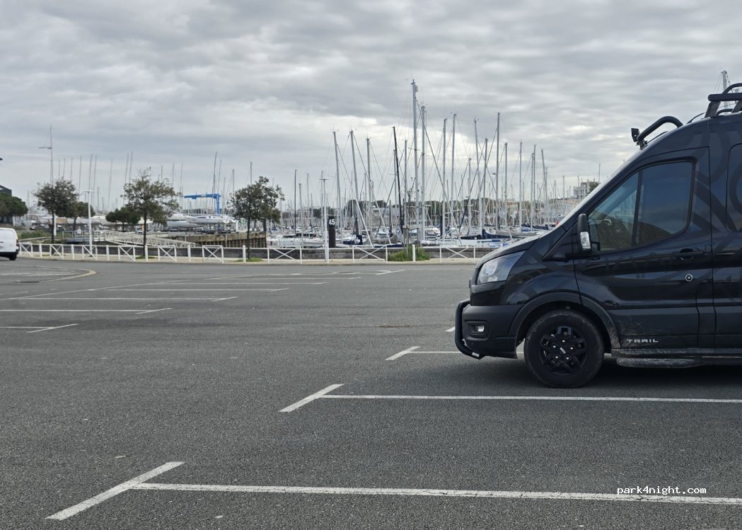 (17000) La Rochelle - Avenue de la Capitainerie — foto