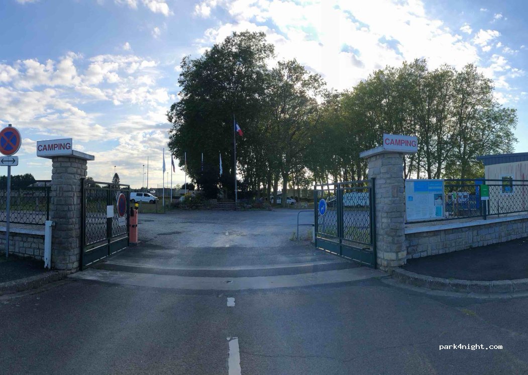 Camping de Mehun-sur-Yèvre — foto 3