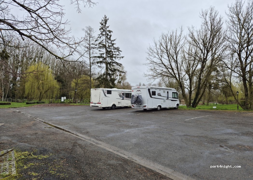 (37120) Champigny-sur-Veude - 14 Rue de la Bonne Dame — foto 3