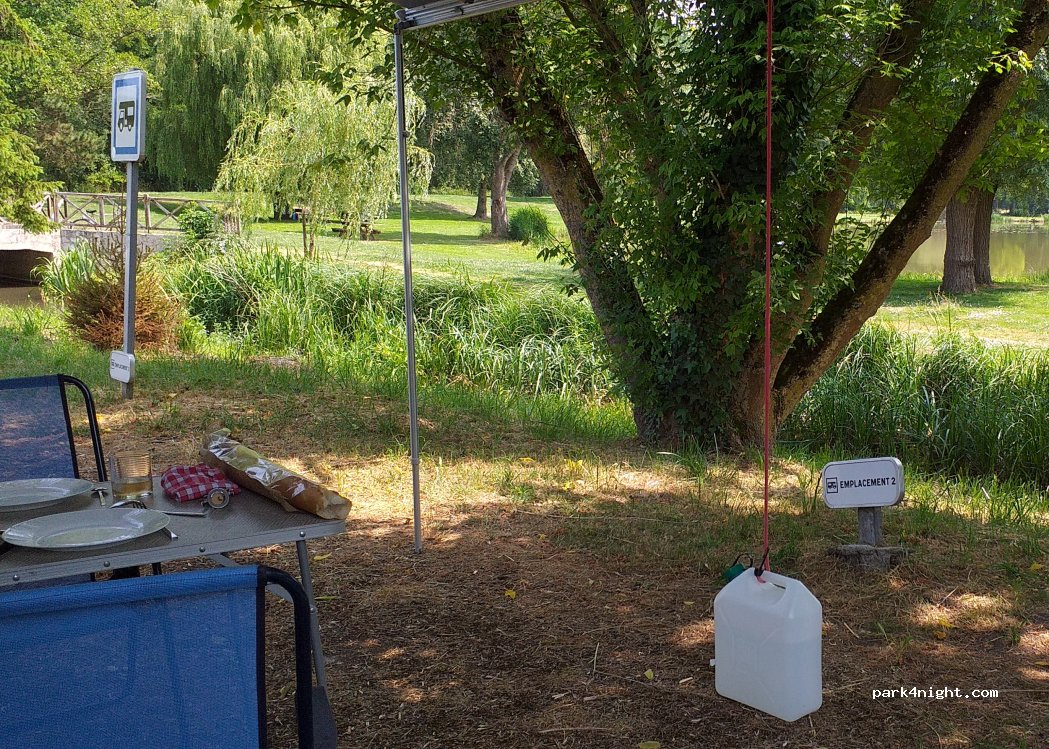 (37120) Champigny-sur-Veude - 14 Rue de la Bonne Dame — foto 4
