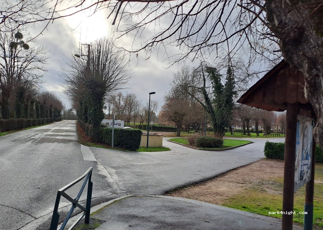 Camping municipal Courville-sur-Eure — foto 3