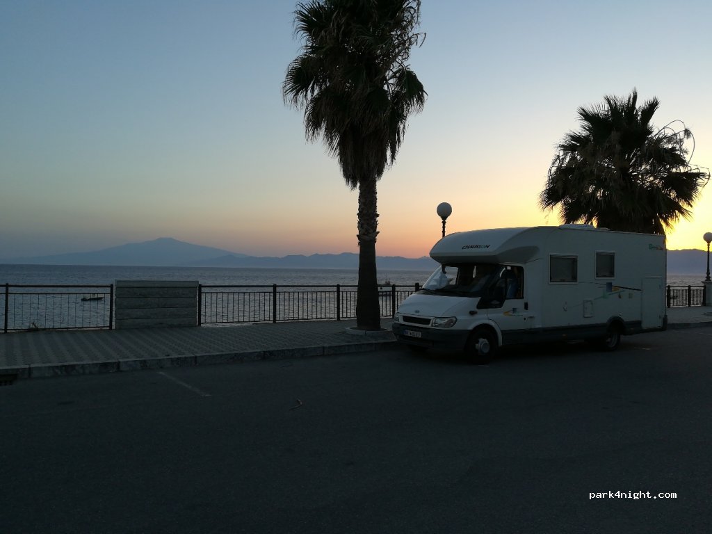 (89062) Lazzaro - 133 Lungomare Cicerone — foto