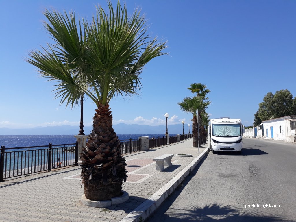 (89062) Lazzaro - 133 Lungomare Cicerone — foto 2