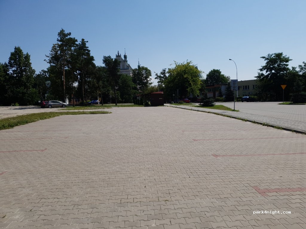 (37-300) Leżajsk - 7 Leśna — foto 3