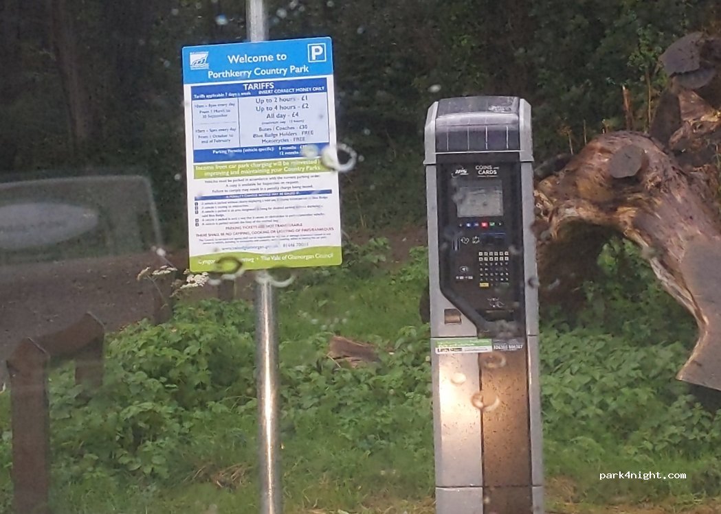 (CF62 3BY) Barry - Cwm-Ciddy Lane — foto 2