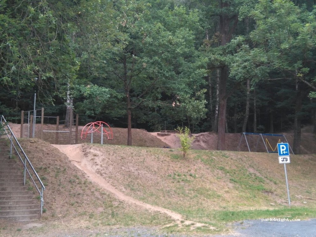 Wohnmobilstellplatz Neustadt bei Coburg — foto 2