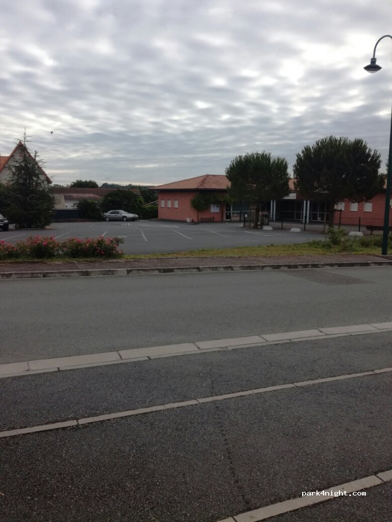 (81140) Cahuzac-sur-Vère - 3 Rue des Écoles — foto