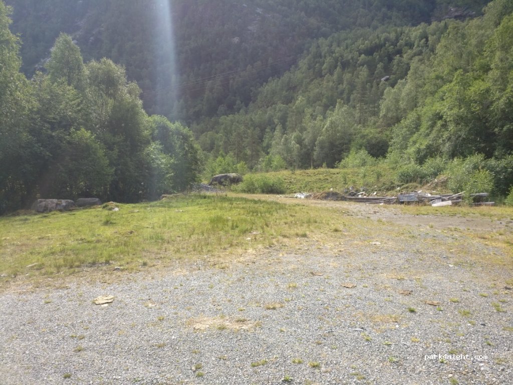 (6829)  - 140 Primær Fylkesveg 615 — foto