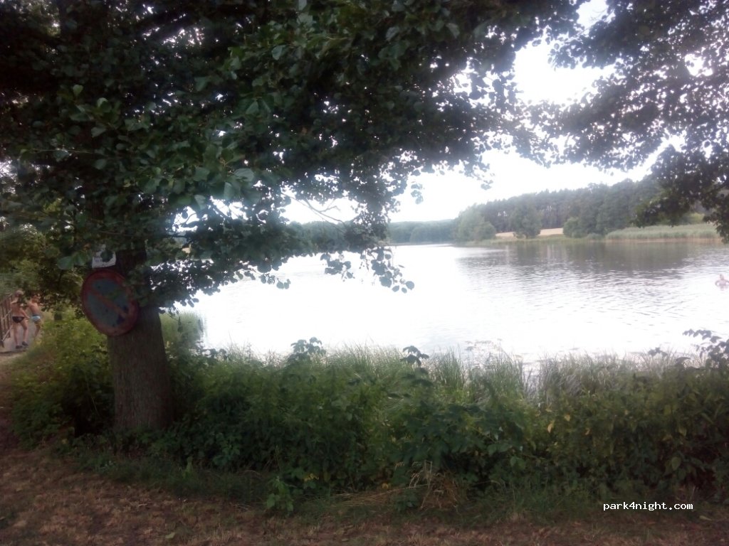 Veřejné taboriste Zdeslav — foto
