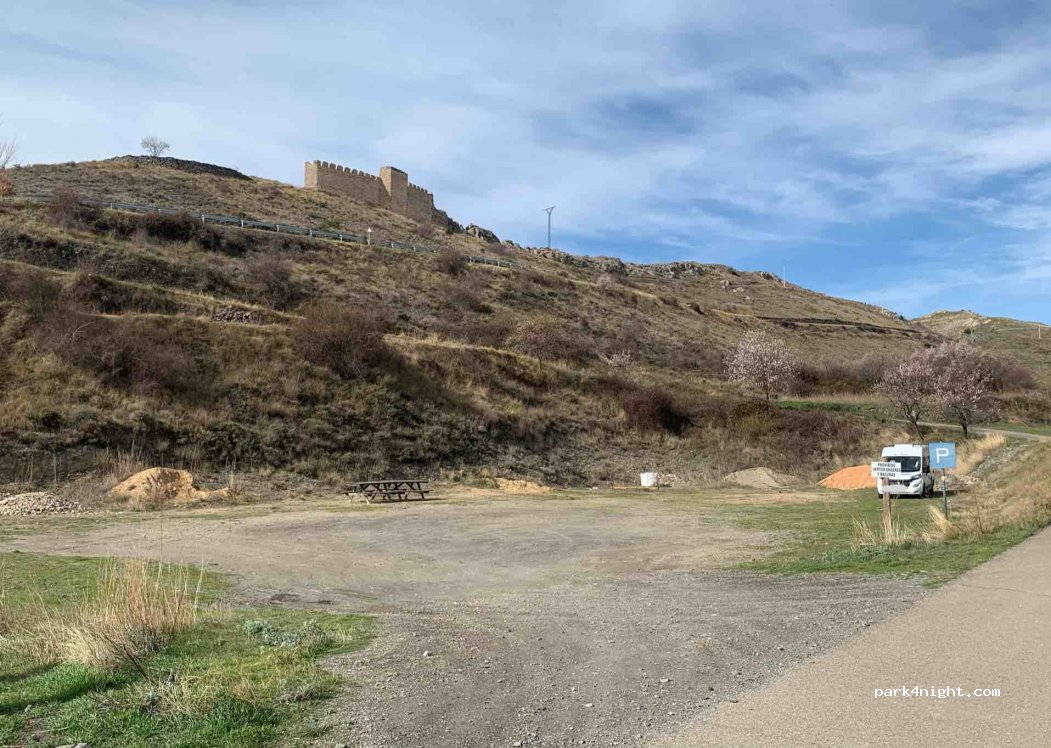 (50546) Talamantes - 16 Calle Horno Viejo — foto 2