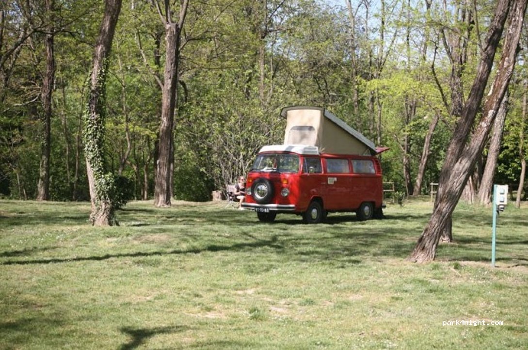 Camping de l'İle — foto
