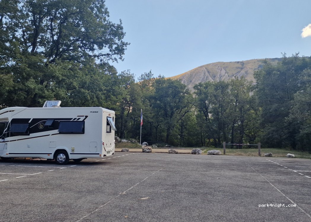 (06620) Gréolières - 16 Route de Sainte-Anne — foto 2