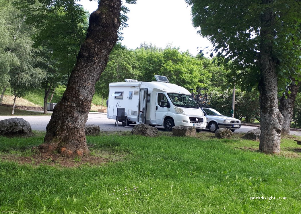 (48250) La Bastide-Puylaurent - Place de l'église — foto 2