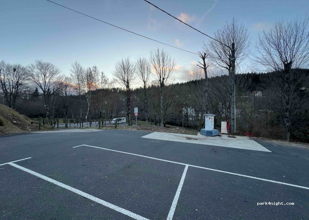 (48250) La Bastide-Puylaurent - Place de l'église — foto 3