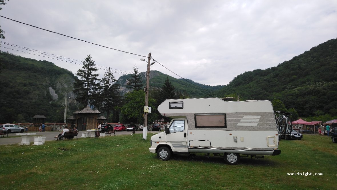(217365) Polovragi - 219 DC22 — foto