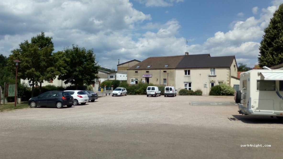 (71670) Saint-Firmin - 350 Route de Saint-Firmin — foto
