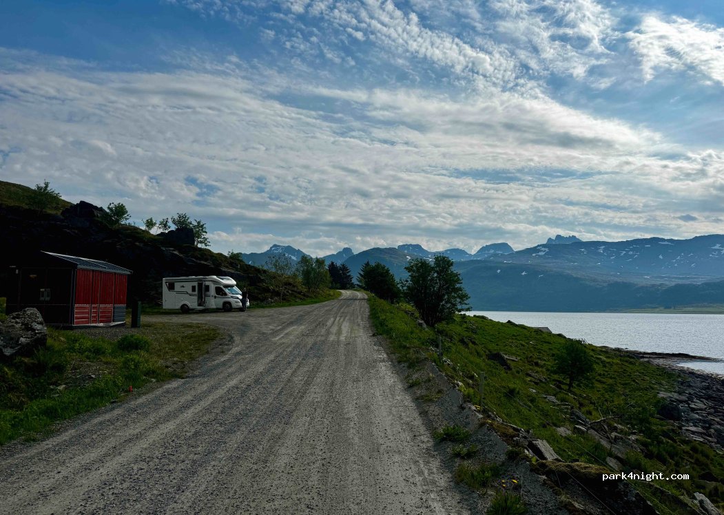 (8387) Fredvang - Unnamed Road — foto 3
