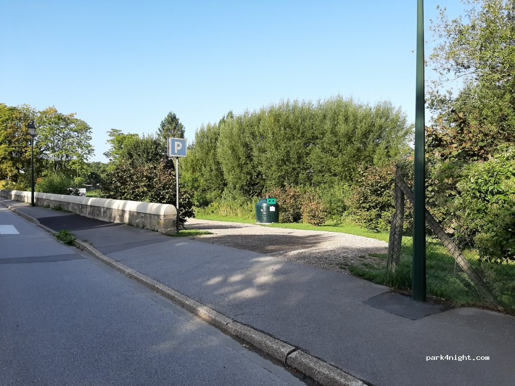 (60300) Senlis - 81 Rue du Moulin Saint-Rieul — foto