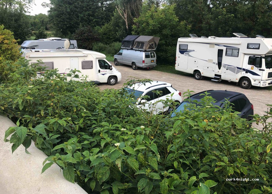 (60300) Senlis - 81 Rue du Moulin Saint-Rieul — foto 2