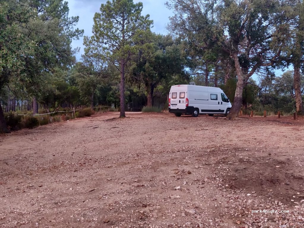 (83340) Le Cannet-des-Maures - D75 — foto