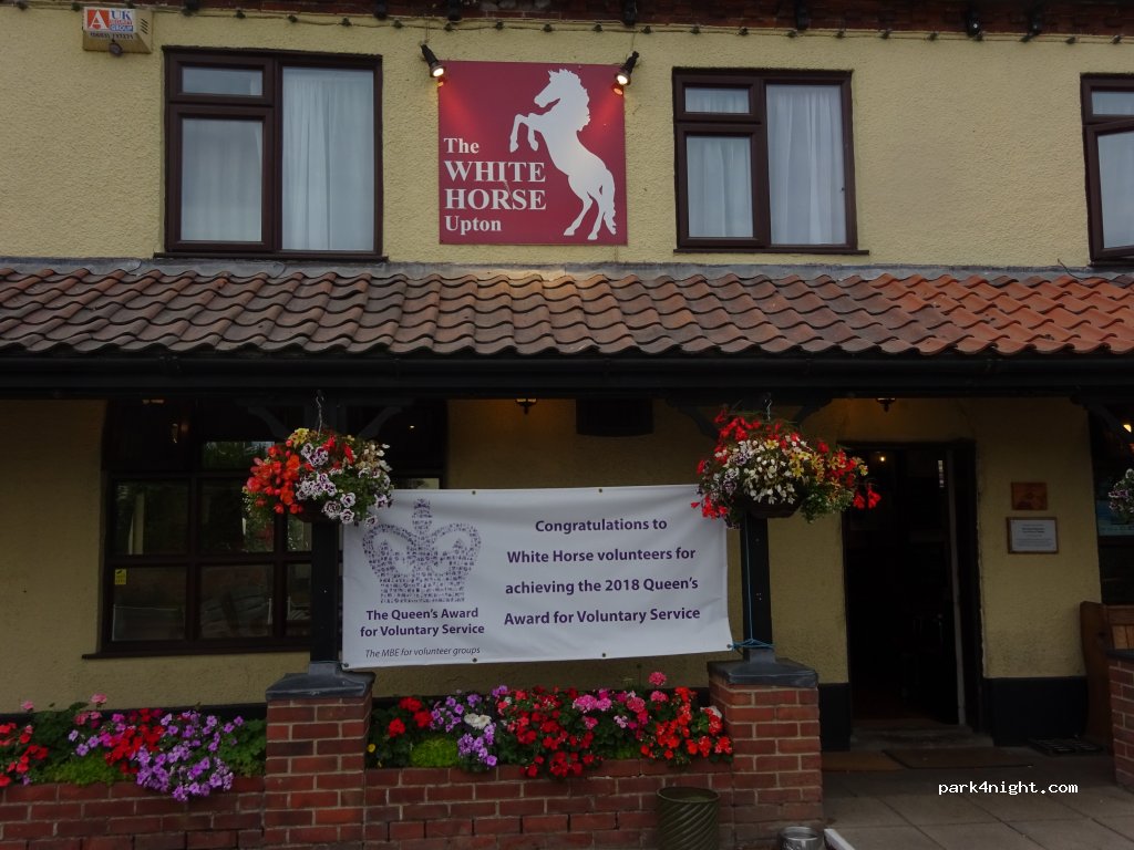 White Horse Upton — foto