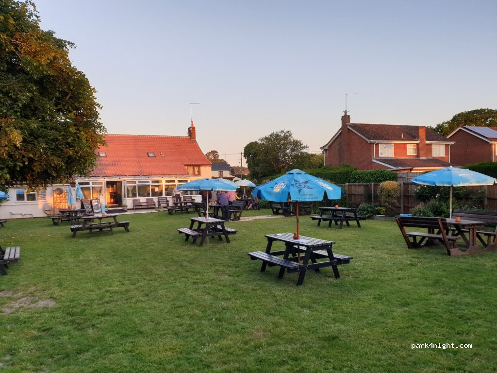 White Horse Upton — foto 2